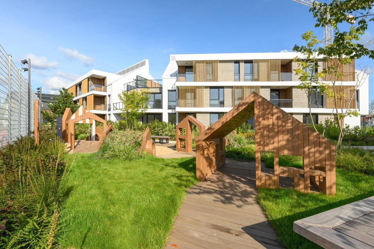 Botanica Premium Apartments กดัญสก์ ภายนอก รูปภาพ